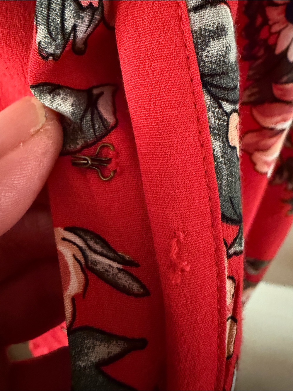 Maeve by Anthropologie Red Floral Button-Front Women’s Midi Dress Size 8 - Picture 5 of 9